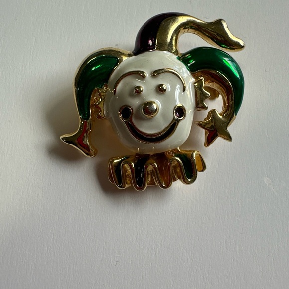 2 Mardi Gras brooches from the 1980s Enamel Clown and A Rhinestone Mask. - Picture 6 of 8